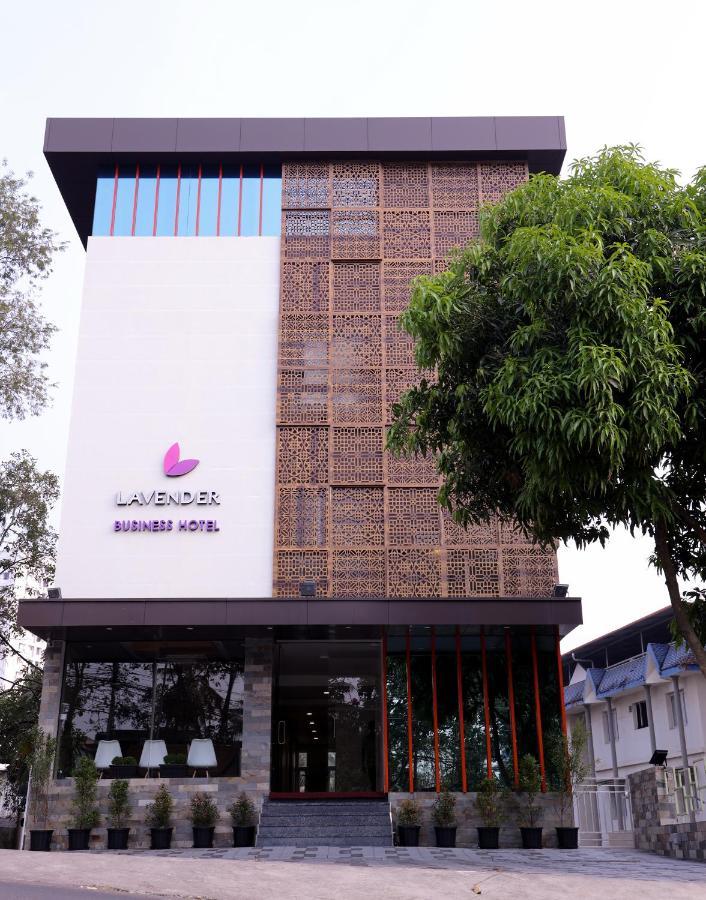 ลาเวนเดอร์ อินโฟพาร์ค โกจิ Hotel Kochi ภายนอก รูปภาพ